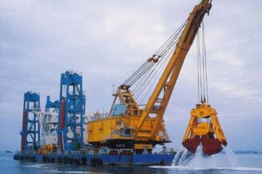 Dredging-at-Pasir-Panjang-Terminal-Kicks-Off